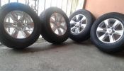 RINES 17 TOYOTA, PARA HILUX, PRADO, FORTUNER, FORRUNER, TAMBIEN TENGO UN JUEGO HILUX 2016